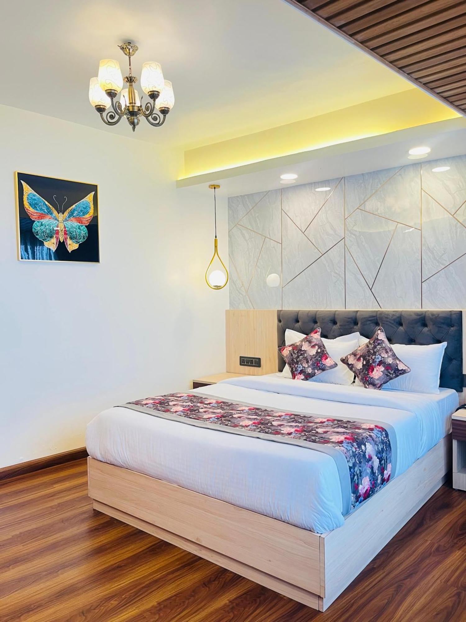 Hotel Broadway Boutique Mall Road Darjeeling - A Luxury Collection - Best Seller Bagian luar foto